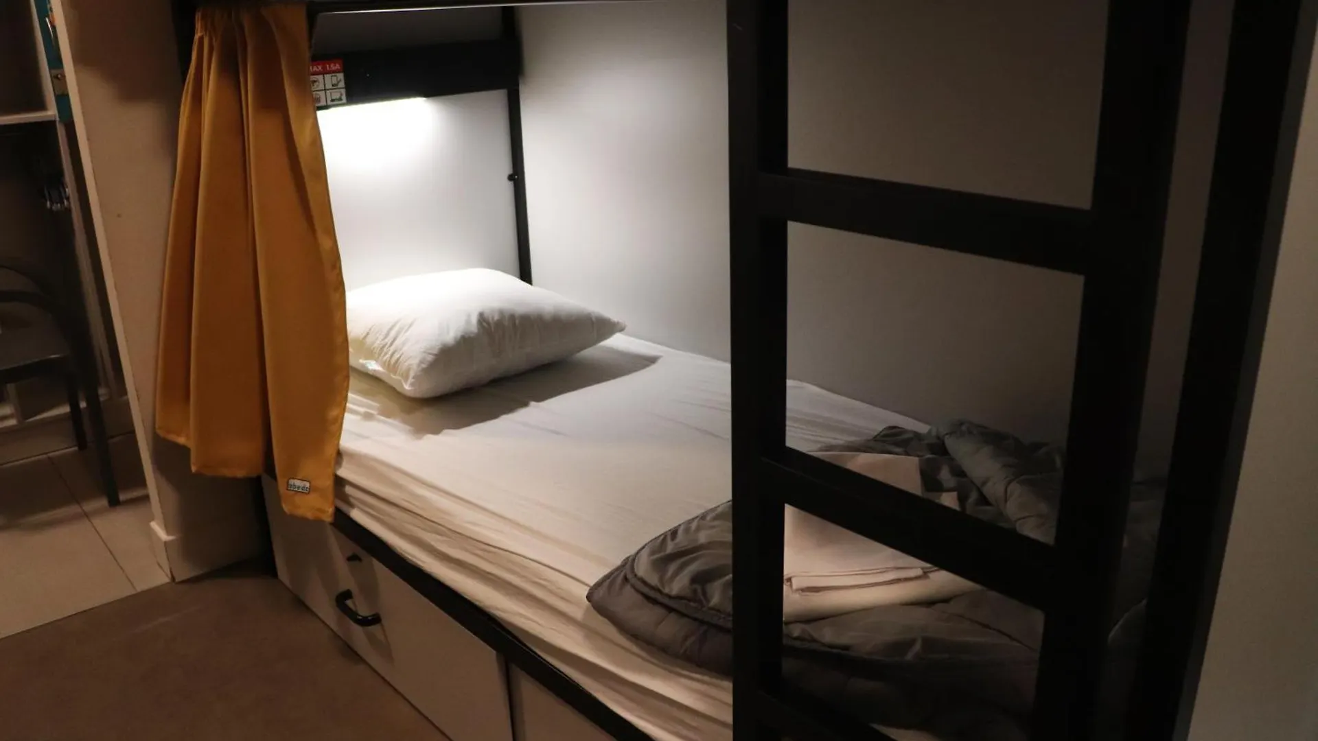 Hi Jacques Brel Hostel Belgium