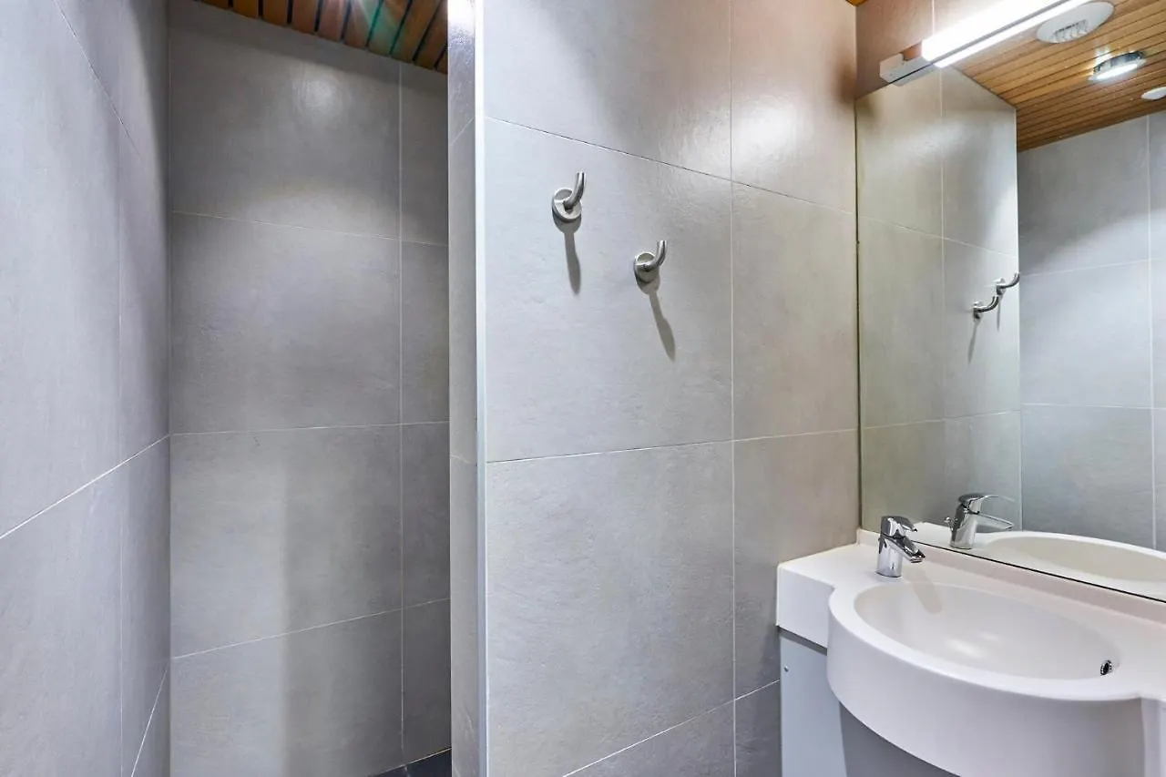 Hi Jacques Brel Hostel 0*, Brussels Belgium